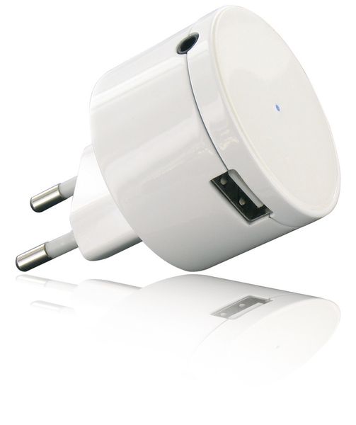 Musik kann über den BBR100 per Bluetooth vom Smartphone auf die heimische Stereoanlage gestreamt werden. Das Smartphone dient außerdem als Fernbedienung. (Bild: Beewi)