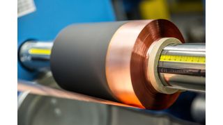 Varta stellt bislang überwiegend kleine Lithium-Ionen-Knopfzellen für kabellose Kopfhörer sowie Haushaltsbatterien her. (Bild: EAS Batteries)