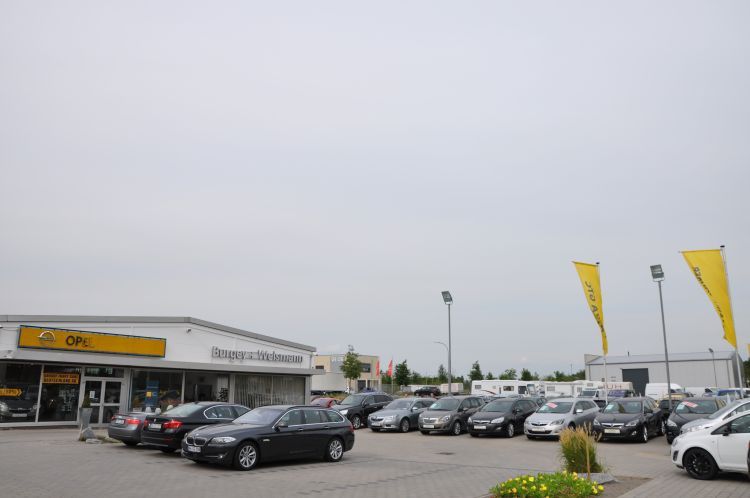 Der Opel-Standort liegt in Frankenthal/Pfalz an der Heßheimer Straße. ( Foto. Richter)