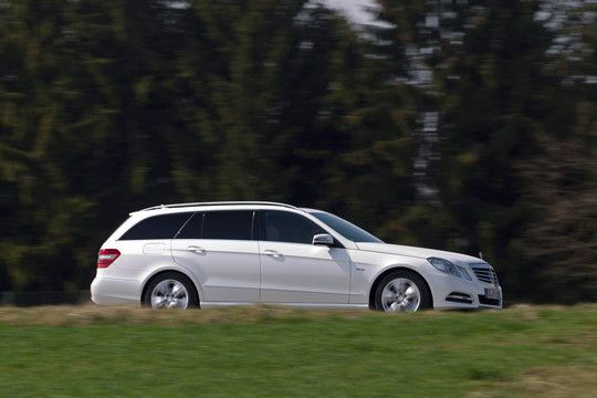 Das sind zwei Liter weniger als beim gleichmotorisierten E 250 CDI.  (Foto: Mercedes)