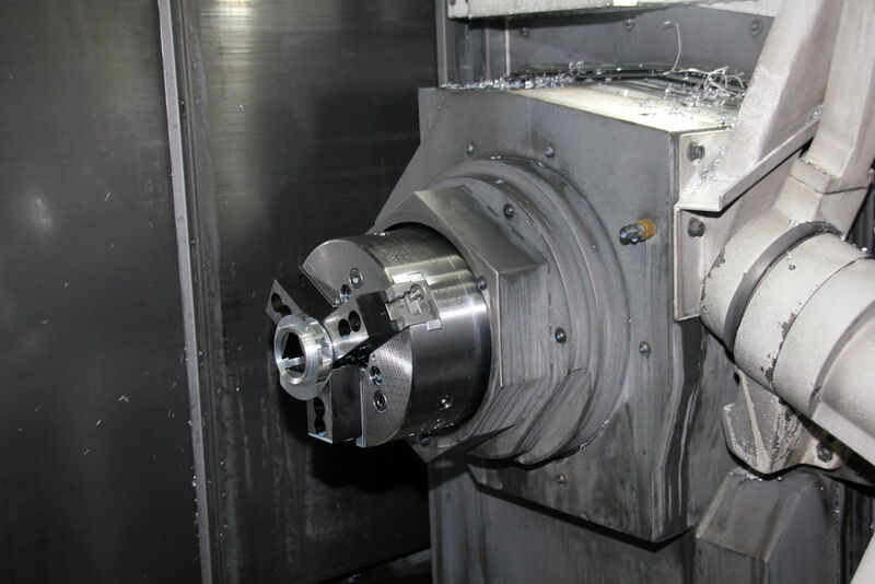 Bearbeitungsraum der Multifunktionsmaschine Integrex i-200ST von Mazak. (Sonnenberg)