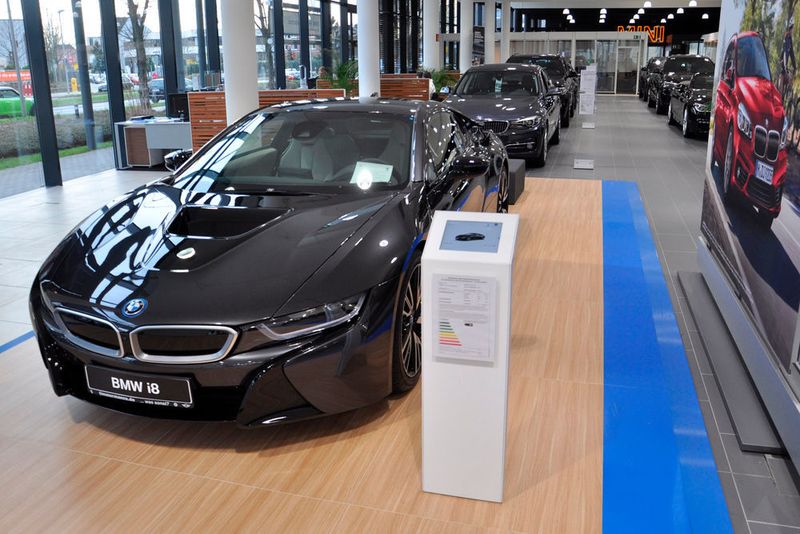 Das Unternehmen verkauft an seinem Hauptstandort das komplette BMW-Angebot inklusive der BMW-i-Modelle und der sportlichen M-Modelle. (Wehner / kfz-betrieb)