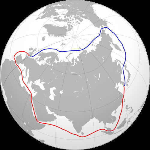 Mit roter Farbe ist die Suezroute gekennzeichnet. Die nördliche Route ist in blaui gehalten. (Bild: Kazakhstan_ GNU_Lizenz unter CC BY 3.0, wikipedia.de)