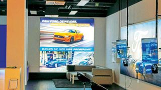 Der neue Extended Virtual Reality Store der Hessengarage liegt in einem großen Hanauer Einkaufszentrum. (Bild: Autoactiva)
