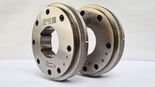 Exakte Verzahnung: Durch ein drittes Segment vermeidet das Rundwalzwerkzeug von OSG-Ex-Cell-O die bisher unvermeidlichen Aufwürfe des Werkstoffs beim Kaltwalzen von Verzahnungen.  (Bild: OSG Ex-Cell-O)