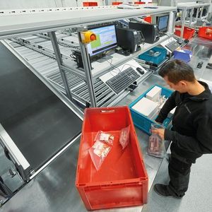 (info@meyer-fotodesign.de)