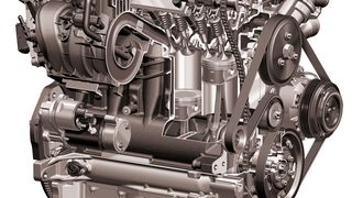 Abb. 1: Querschnittsbild eines Ecotec-1.4-Liter-Motors von Opel: er veträgt, wie alle aktuellen Opel-Triebwerke, E10-Kraftstoffe problemlos. (Bild: Adam Opel AG)