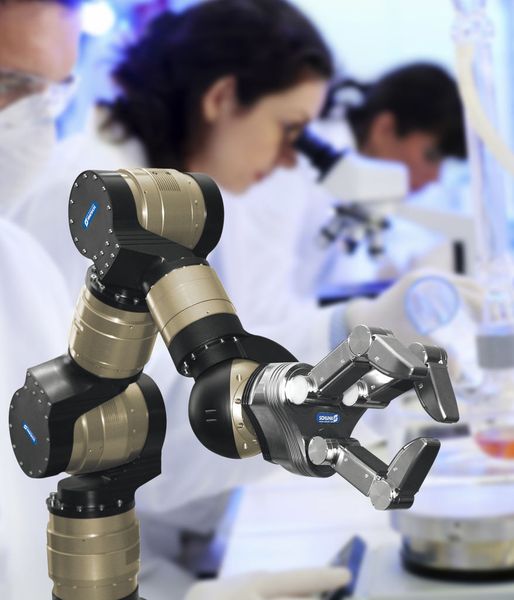 Der Leichtbauarm LWA-4 von Schunk, ist ein flexibel einsetzbare Helfer beim Prüfen, Messen und Überwachen.  (Bild: Schunk)