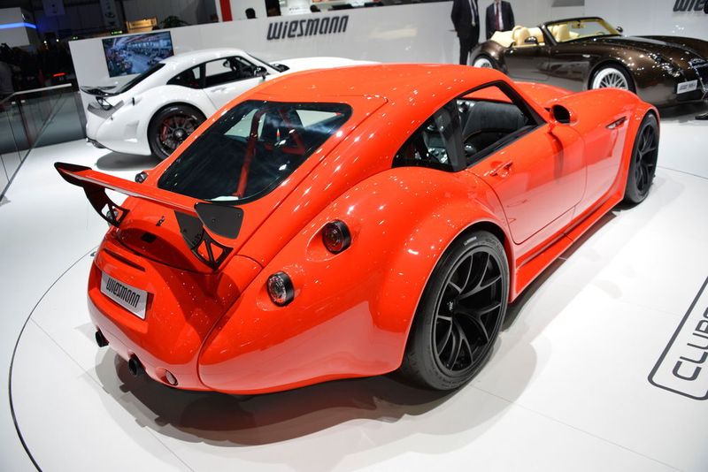 Dann allerdings folgten Pleite, Sanierungsplan, Gläubiger-Hickhack und schließlich die Liquidation. Heute gehört der Automobilhersteller zu englischen Investor, der am deutschen Standort wieder produzieren möchte. (Wiesmann)