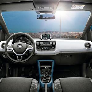 (Skoda)