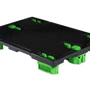 Die Palette Nera von Tosca ist stabil, spart Transportkosten und ist leichter und langlebiger als die übliche Holzvariante, heißt es vom Hersteller.