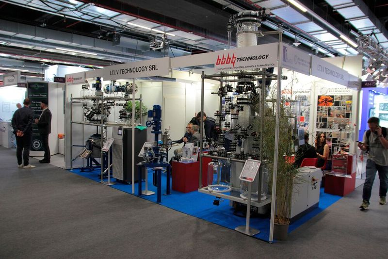 Impressionen aus den Hallen und von der Freifläche der Achema 2024. (Bild: Ernhofer / PROCESS)