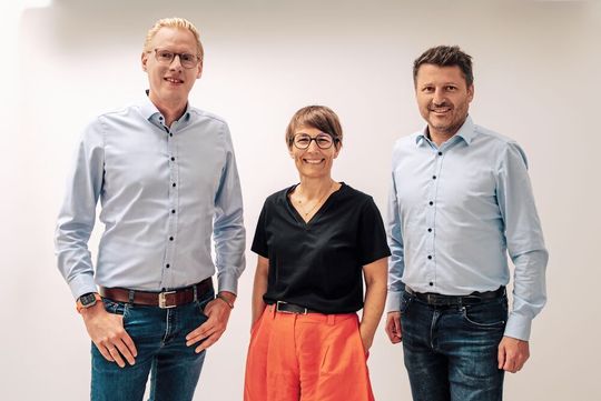 In einem Podcast mit IDT-Geschäftsführerin Simone Wilson machten Christian Knollmann, Maintenance Leader von Braskem (im Bild links) und Daniel Wauben, Geschäftsführer von ChemCologne, deutlich: Wir wollen die Sicherheit in der Flanschmontage weiter ausbauen. (Bild:  IDT)