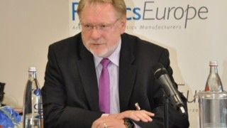 Dr. Josef Ertl, Geschäftsführer von Vinnolit und Vorsitzender Plasticseurope Deutschland, präsentierte in Leverkusen die Wirtschaftszahlen für die Kunststofferzeuger in Deutschland. (Bild: Plasticseurope)
