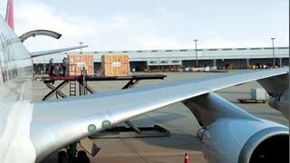 Das Excise Movement and Control System ist ein EDV-gestütztes System zur Überwachung der Beförderung verbrauchsteuerpflichtiger Waren unter Steueraussetzung innerhalb der EU, das verschiedene Anforderungen an die am Transportprozess Beteiligten stellt. (Bild: Kewill)