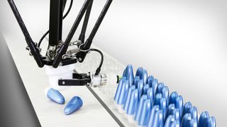 Der „FlexPicker IRB 365“, neuestes Mitglied im ABB-Portfolio an Deltarobotern, hat fünf Achsen und kann 1,5 Kilogramm tragen. (Bild: ABB)