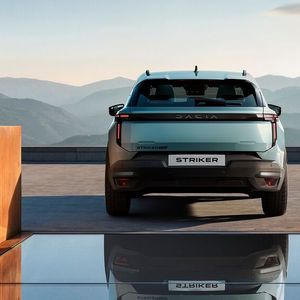 Genaue technische Daten nennt die rumänische Renault-Tochter noch nicht.(Bild:  Dacia)