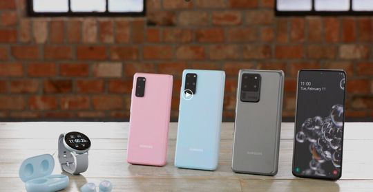 Im Zeichen von Ambient Computing: Die Vielfalt von Displays ruft Frameworks wie Flutter auf den Plan.(Bild:  Samsung)