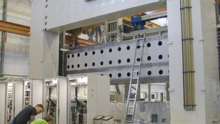 Bei Schiess in Aschersleben, einem Unternehmen der chinesischen Shenyang-Gruppe, hat man sich auf Werkzeugmaschinen in XXL-Ausführung spezialisiert.  Bilder: Gesamtmetall (Archiv: Vogel Business Media)