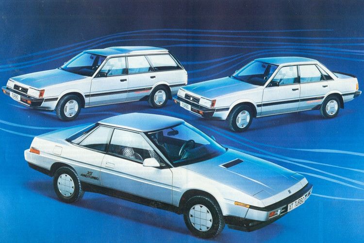 Die Allrad-Familie von Subaru mit den 1985 vorgestellten Modellneulingen 1800 und XT. (Foto: Subaru)