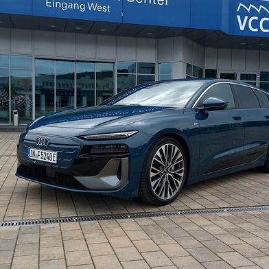 Der Audi A6 E-tron überzeugt … kostet aber auch viel Geld. Unser Testwagen kostet knapp 100.000 Euro. (Bild: Sven Prawitz/Vogel Communications Group)