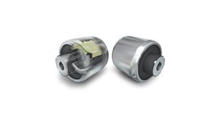 Das neuentwickelte Hydrolager von Trelleborg Vibracoustic mit speziellen Hybridstoppern aus Aluminium und Hochleistungskunststoffen, können im Extremfall Lasten bis zu etwa zehn Tonnen aushalten. (Foto: Trelleborg Vibracoustic)