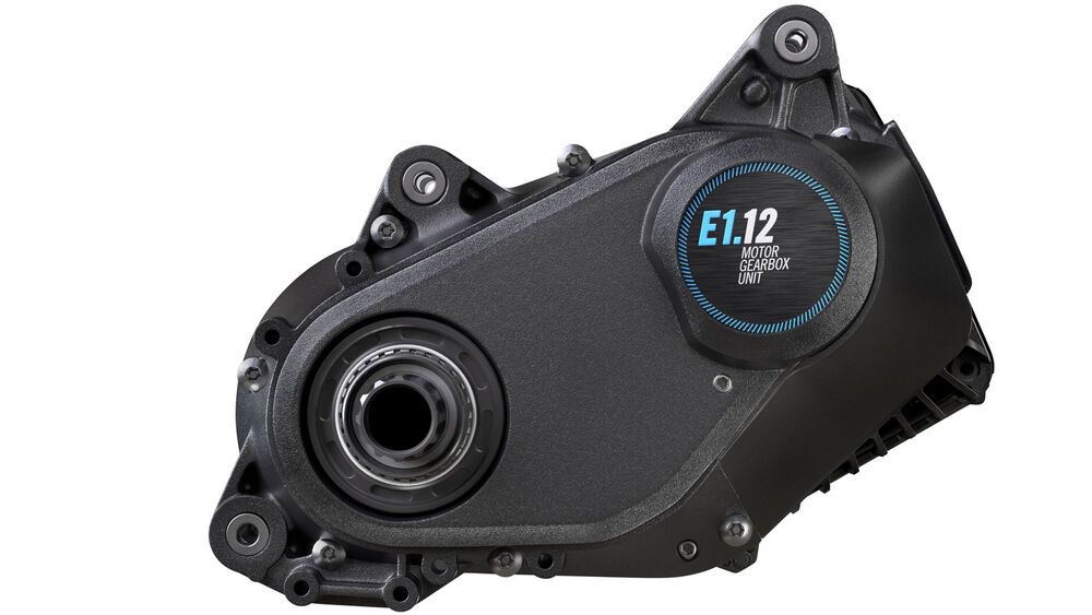 Pinion zeigt EBikeAntrieb mit integriertem Getriebe