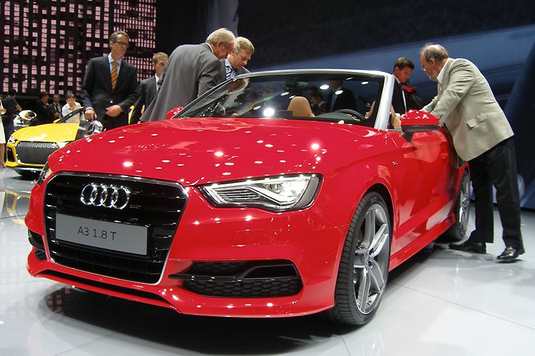 Audi ist mit mehreren Premieren nach Frankfurt gekommen. Dazu zählt unter anderem das neue A3-Cabrio. (Foto: Grimm)