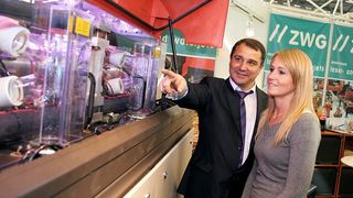 Die Usetec 2011 bot auch Hightech aus 
zweiter Hand: Im Bild die Strahlquelle einer 
Laserschneidmaschine.  (Bild: Hess GmbH)