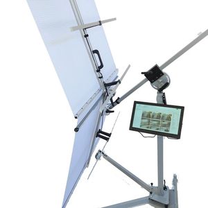 Fahrbare Scanner gibt es von verschiedenen Anbietern, in der Regel autonom und mit E-Antrieb. Hier der manuell fahrbare Scanner „Damage Assessing System“ von Betag Innovation. (Bild: Betag Innovation)