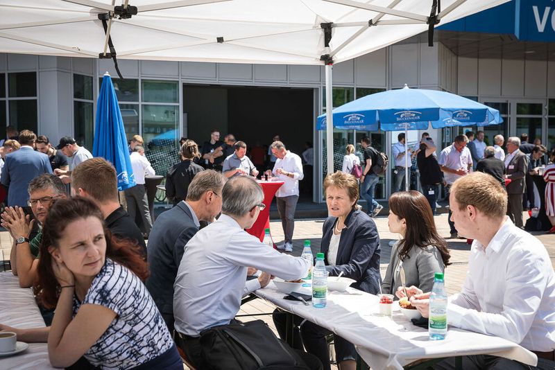 Steckverbinderkongress 2023 Tag 2: Kongress mit Trendthemen von PCF über DC-Steckverbinder, Hybridsteckverbinder, Qualifizierung, Single Pair Ethernet, Hands-on Workshops bis zu 3D-Druck und Konfektionierung. (Bild: Stefan Bausewein)