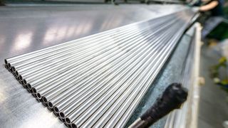 Produktion von Edelstahlrohren im Schoeller Werk. (Schoeller Werk)