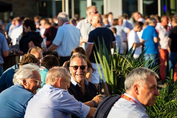 Eindrücke von der Abendveranstaltung des 13. Anwenderkongress Steckverbinder (VCG)