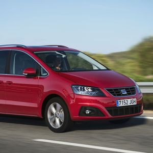 Der 150-PS-Diesel Alhambra startet bei 32.700 Euro.