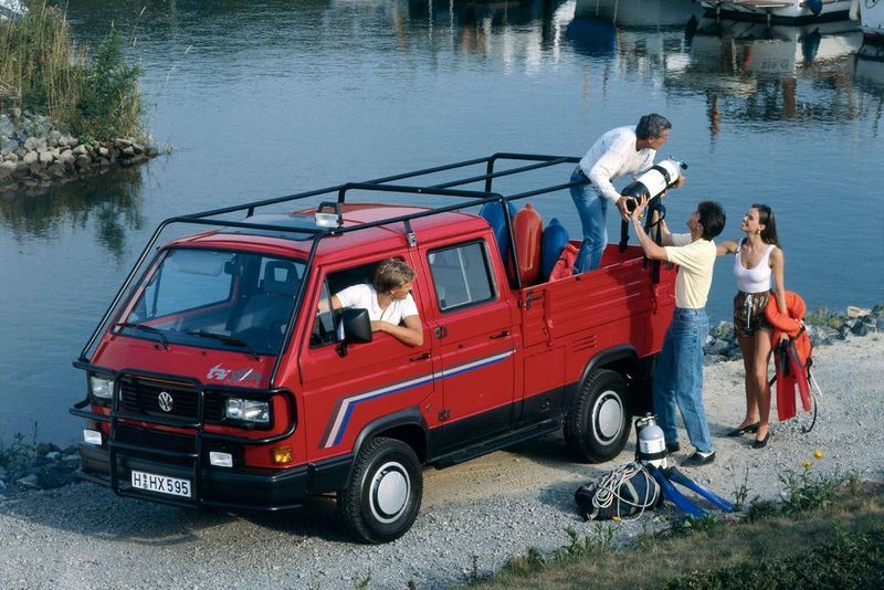 Diesen gab es auch als Pritschenwagen mit Syncro-Antrieb. (Volkswagen Nutzfahrzeuge)