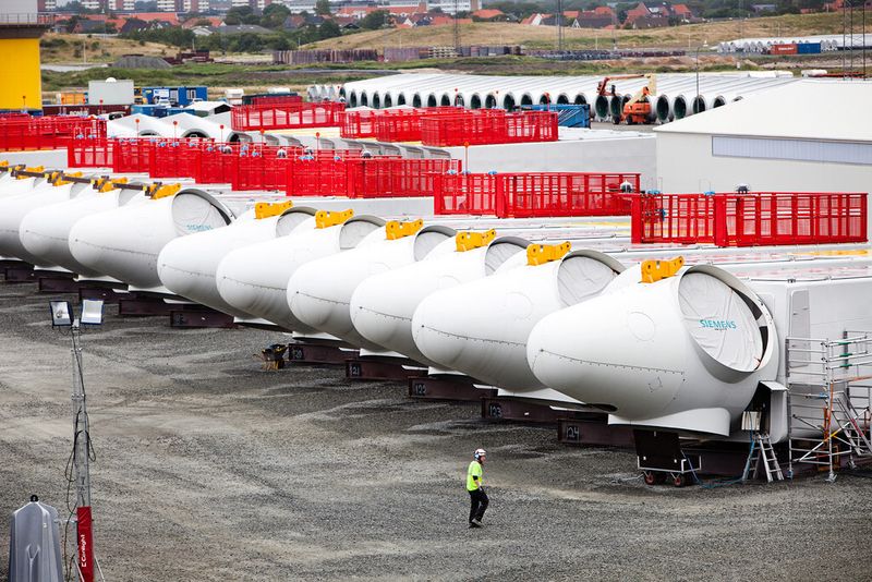 Das Verladen muss in jedem Fall gut organisiert sein. (Bild: Siemens)