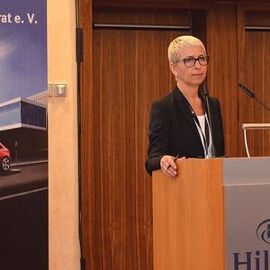 Die Kassenwartin des Seat-Partnerverbands, Sylvia Lange, wurde für ihre Finanzverwaltung ebenso von den Mitgliedern entlastet wie ihre Vorstandskollegen.(Foto:  Grimm)