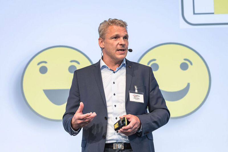 16. Anwenderkongress Steckverbinder: Der erste Steckverbinder-Tag am 5. Juli 2022 fokussierte neue Technologien und Trends wie den intelligenten Steckverbinder und KI in der Qualitätskontrolle, die additive Serienfertigung von Steckverbinder, DC-Verbindungstechnik, modulare Steckverbinder sowie messtechnische Verfahren. (Bild: Elektronikpraxis)