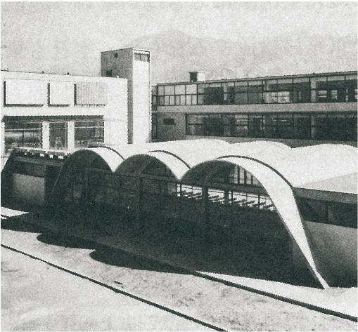 1954: Eröffnung der neuen Unternehmenszentrale. (Bild: Yaskawa)