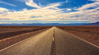 "Das Datenwachstum ist real, unter anderem getrieben von Anwendungsszenarien im Umfeld von künstlicher Intelligenz und Analytics", so Harald Seipp, Gründer & Leiter Kompetenzzentrum für Cloud-Speichertechnologien bei IBM. (gemeinfrei, jplenio / Pixabay)