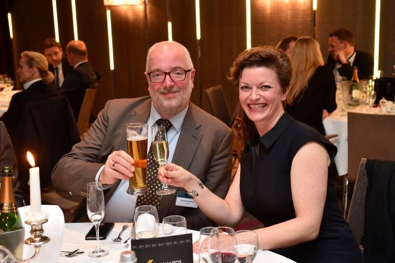 Roland Rosenau und Agnes Pakowski (beide SanDisk) (VIT)