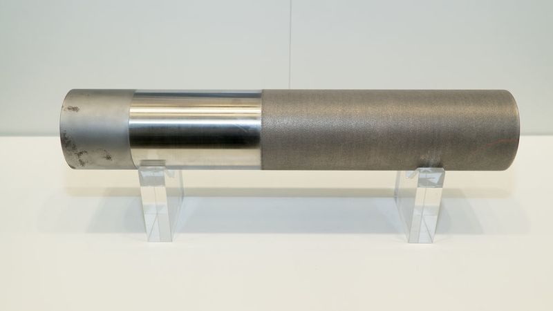 Das neuartige EHLA-Verfahren zum Laserauftragschweißen ermöglicht extrem hohe Flächenraten von über 250 cm²/min. (Trumpf)