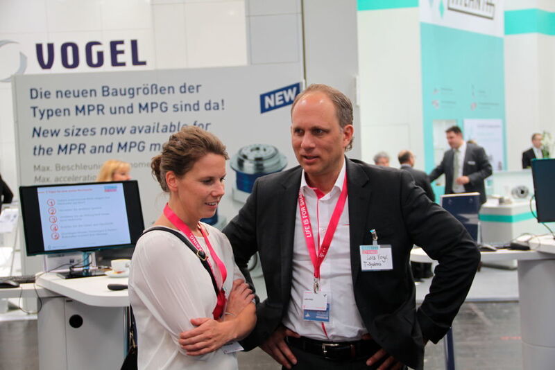 Lars Vogel, rechts im Bild, Head of Digital Transformation bei T-Systems Multimedia Solutions GmbH, veröffentlicht seit Februar diesen Jahres Experten-Beiträge auf Industry of Things. (Industry of Things)