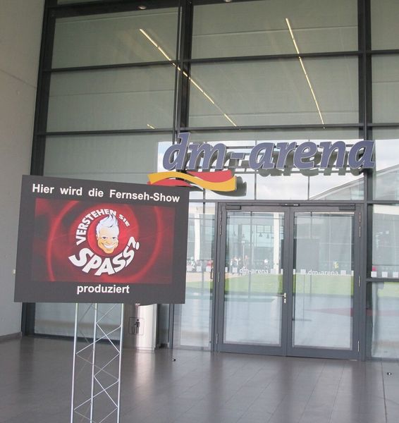 In der Messe Karlsruhe gibt es auch anderes Unterhaltungsprogramm. In der dm-Arena wird die Sendung 