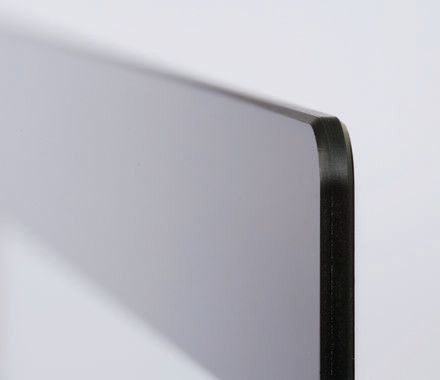 Kantenbearbeitung: Geschliffene Kanten sind wichtig für Stabilität und hochwertiges Design (Bild: Glyn)