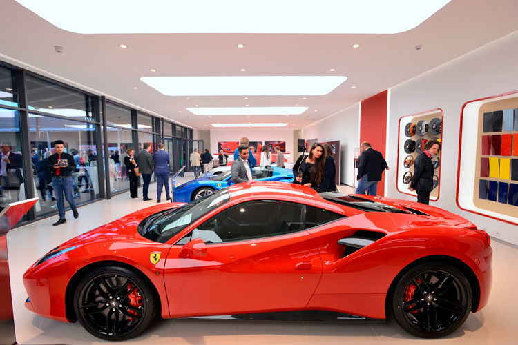 Maranello Motors hat in Köln einen neuen Ferrari-Showroom eröffnet. (Foto: Maranello Motors)