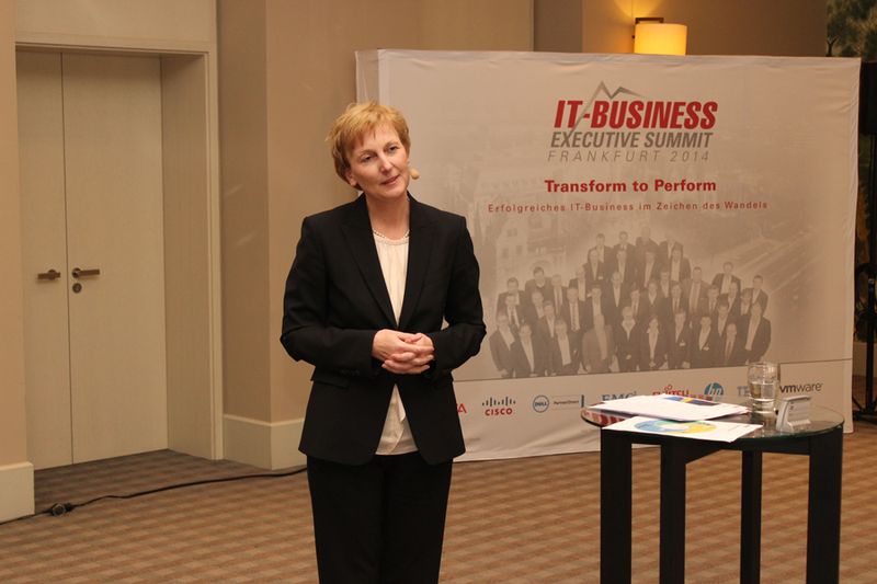 Das Vortragsthema von Sabine Bendiek, Geschäftsführerin EMC Deutschland: Lead Your Transformation!  (Bild: IT-BUSINESS)