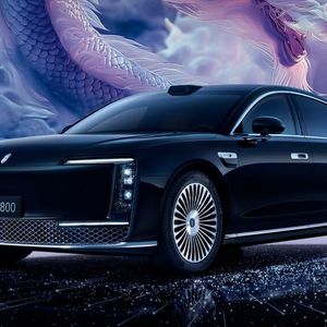 Mit 5,48 Metern rühmt sich der Maextro S800 als längste Limousine aus dem Reich der Mitte.(Bild:  Maextro)