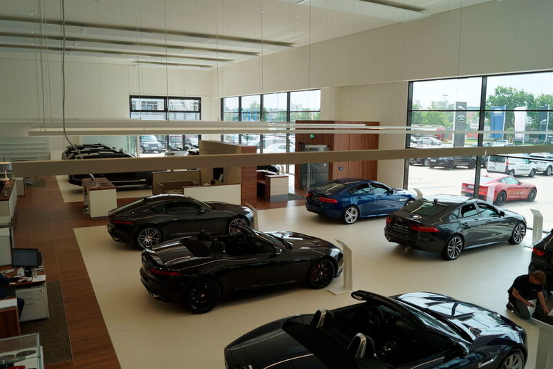 Die Ausstellungsfläche im neuen Betrieb ist 1.200 Quadratmeter groß. (Autohaus Stopka)
