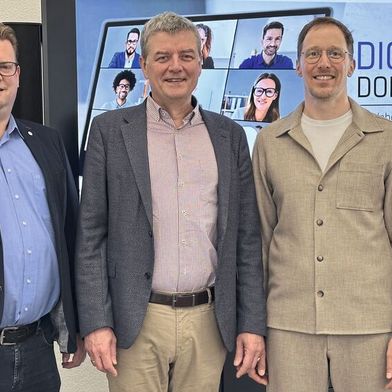 Die Väter des Digitalen Donnerstag in Baden-Württemberg: Carsten Beuß, Jörg von Steinaecker und Daniel Rösch. (Bild: Kfz-Gewerbe Baden-Württemberg)